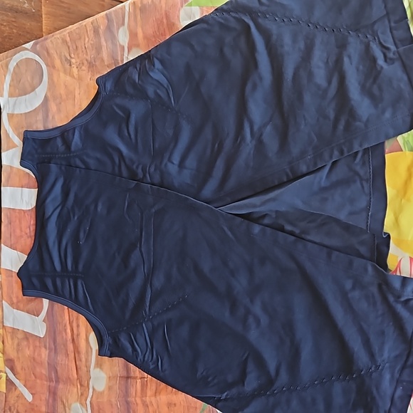 XS Athleta gym tank top - Picture 3 of 6